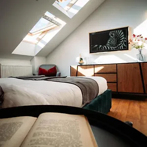 https://luxury-oasis-sauna-ac-and-free-parking.brnohotels.org